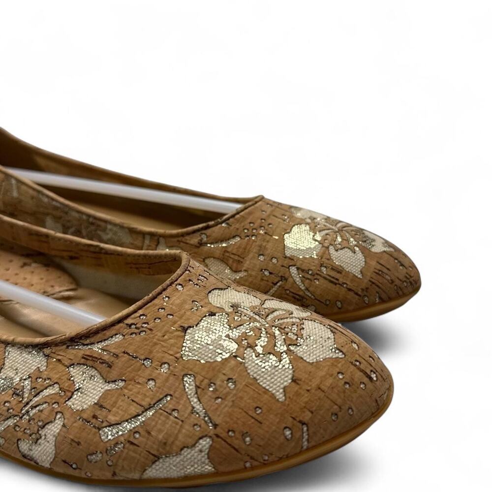 Sesto Meucci Beryl flower cork comfort flats featuring a slip-on style size 8 - Picture 2 of 8